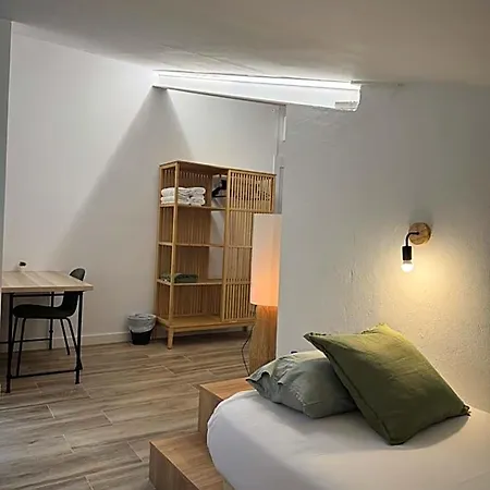 Oreneta - Gironella Hotel 2*